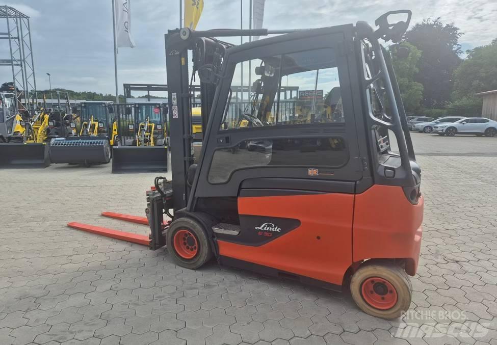 Linde E 30 HL-01/600 Stavebníctvo - ostatné