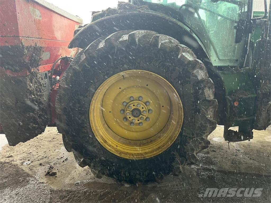 John Deere 6r145 Traktory