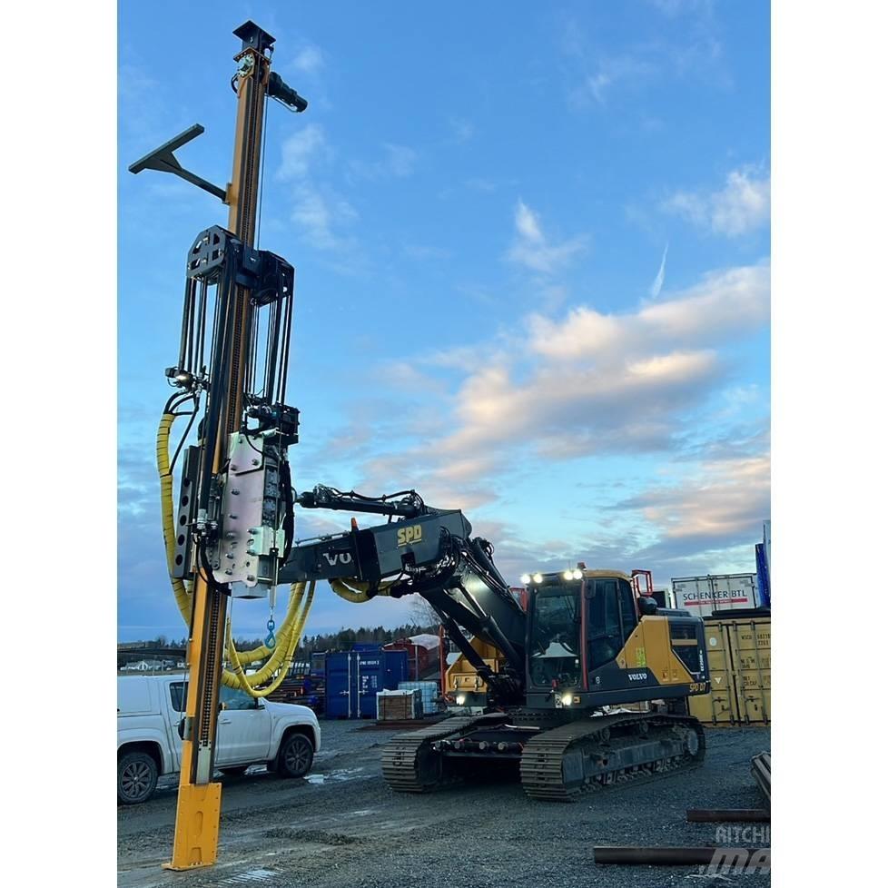 Volvo EC250-D7 Pilierovej žeriav