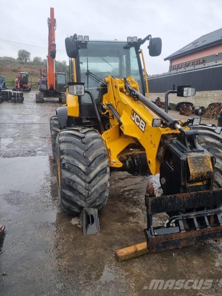 JCB TM 320S Teleskopické nakladače pre poľnohospodárstvo