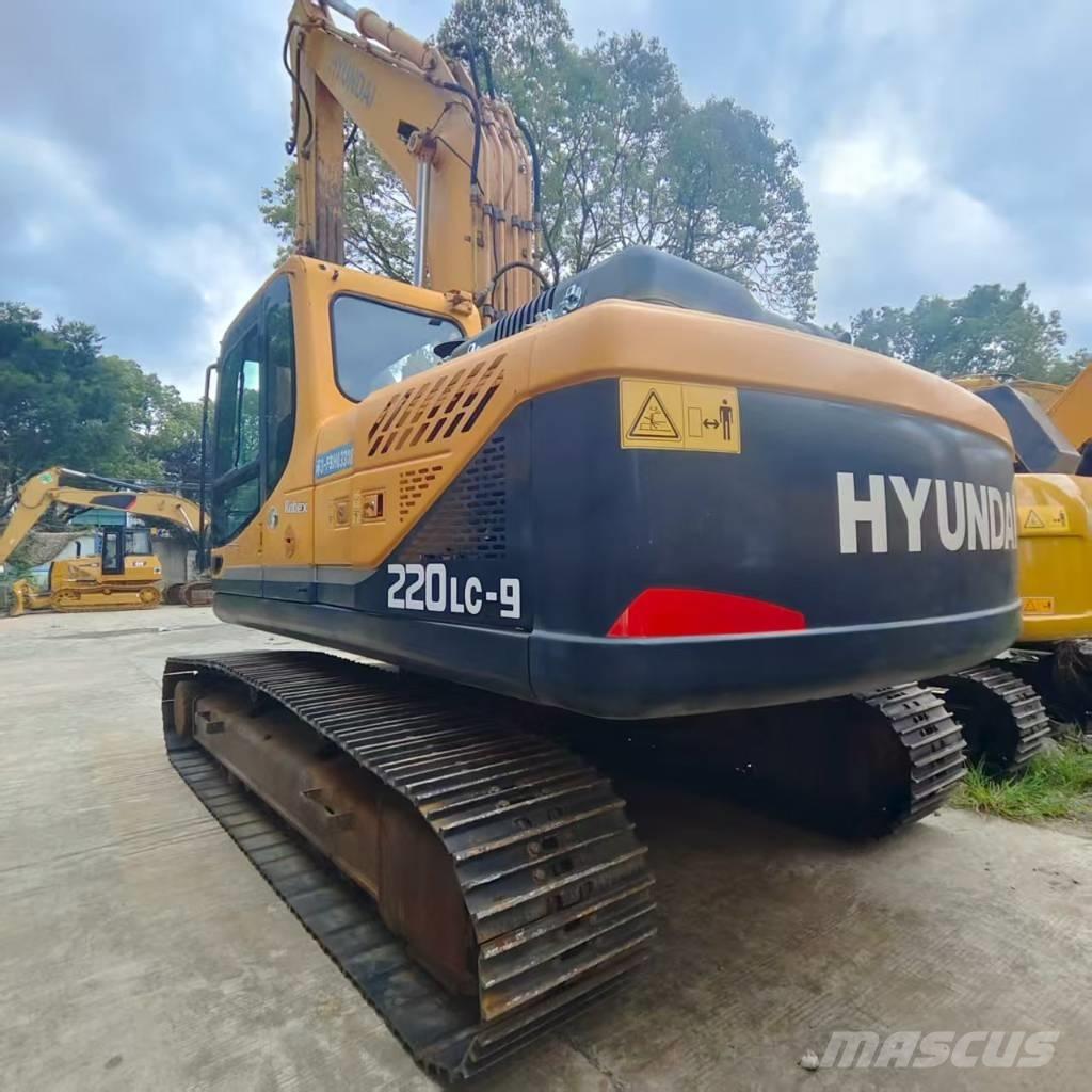 Hyundai R220LC=9S Pásové rýpadlá