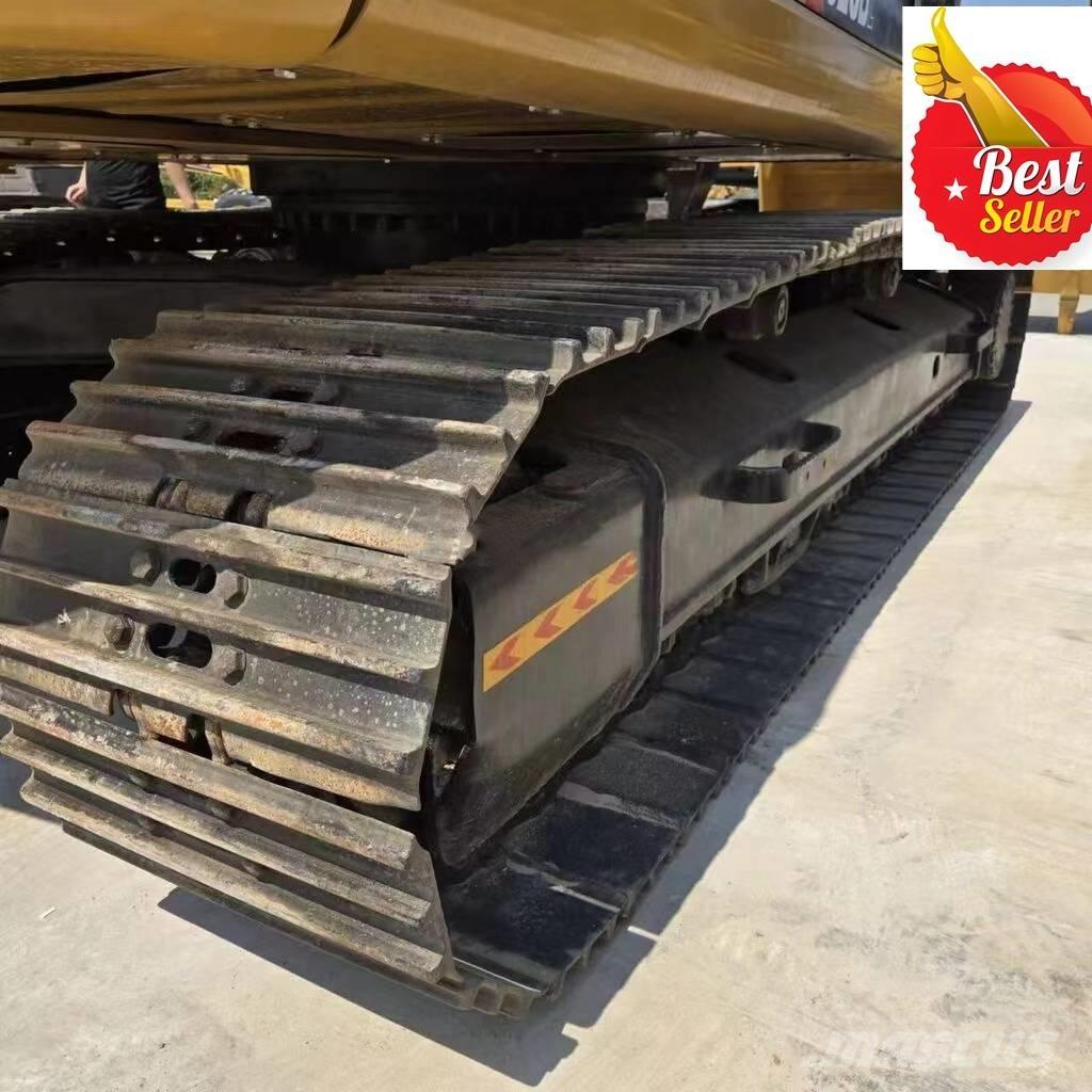 CAT 323 D L Pásové rýpadlá