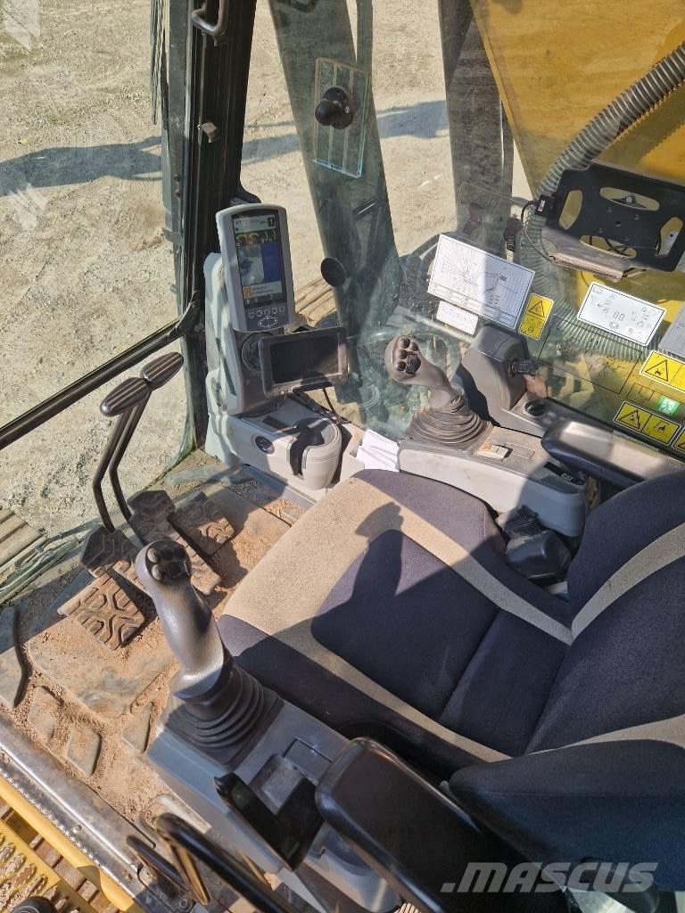 CAT 323 F L Pásové rýpadlá