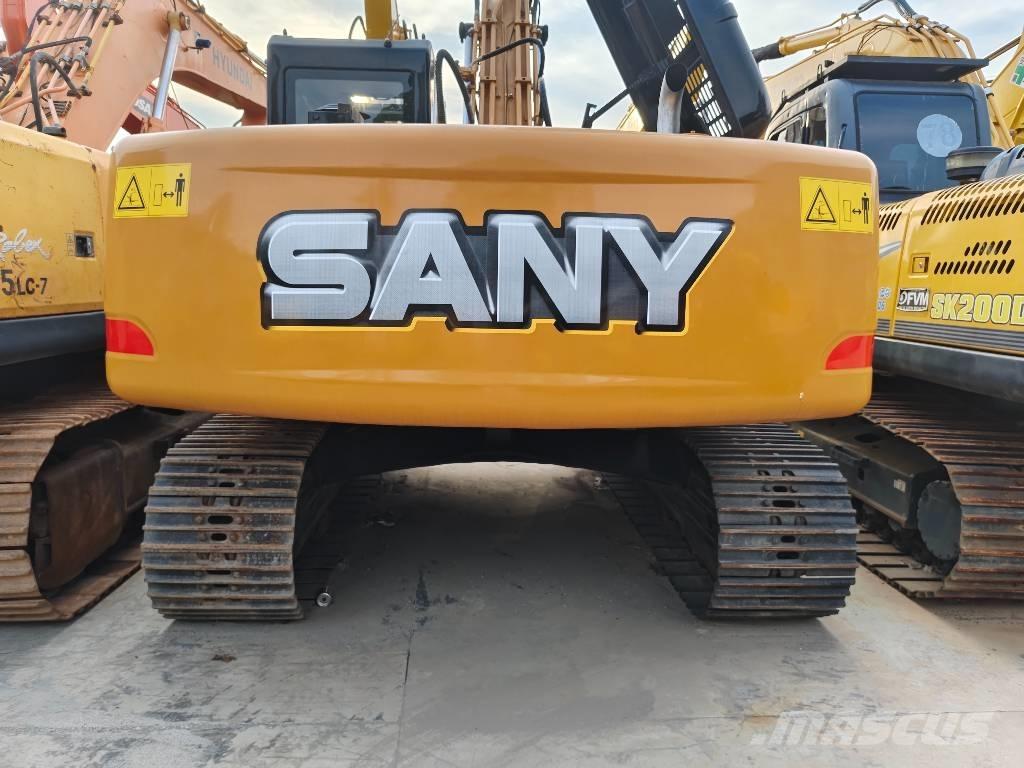 Sany SY 215 C Pásové rýpadlá