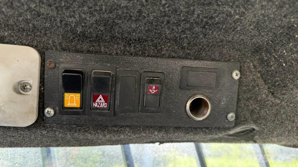 Bobcat 553 Šmykom riadené nakladače