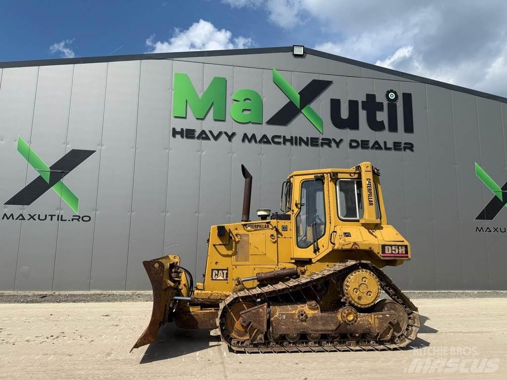 CAT D5H Buldozer Pásové dozéry