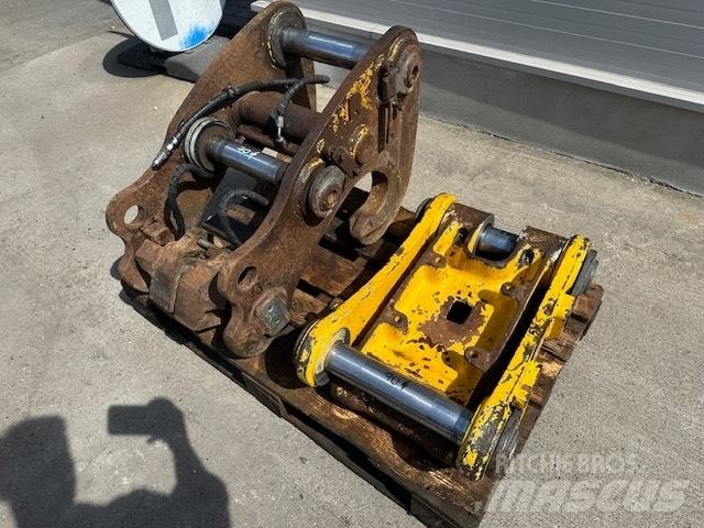 Liebherr R 906 Hĺbkové lopaty