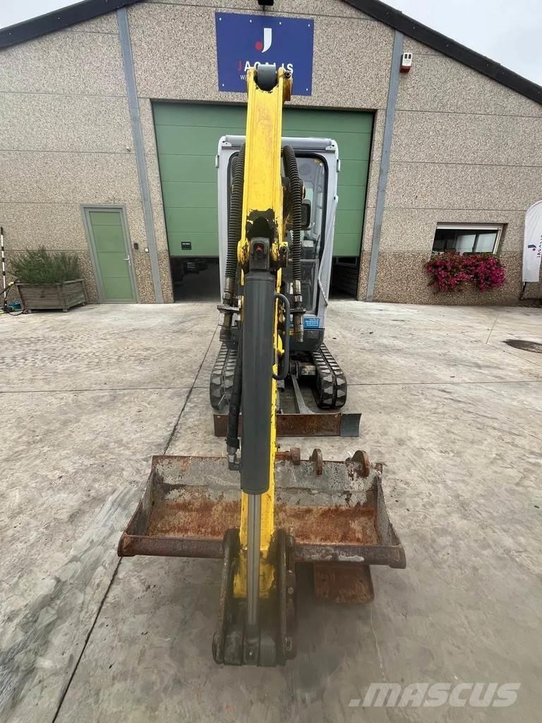 Wacker Neuson ET16 Mini rýpadlá < 7t