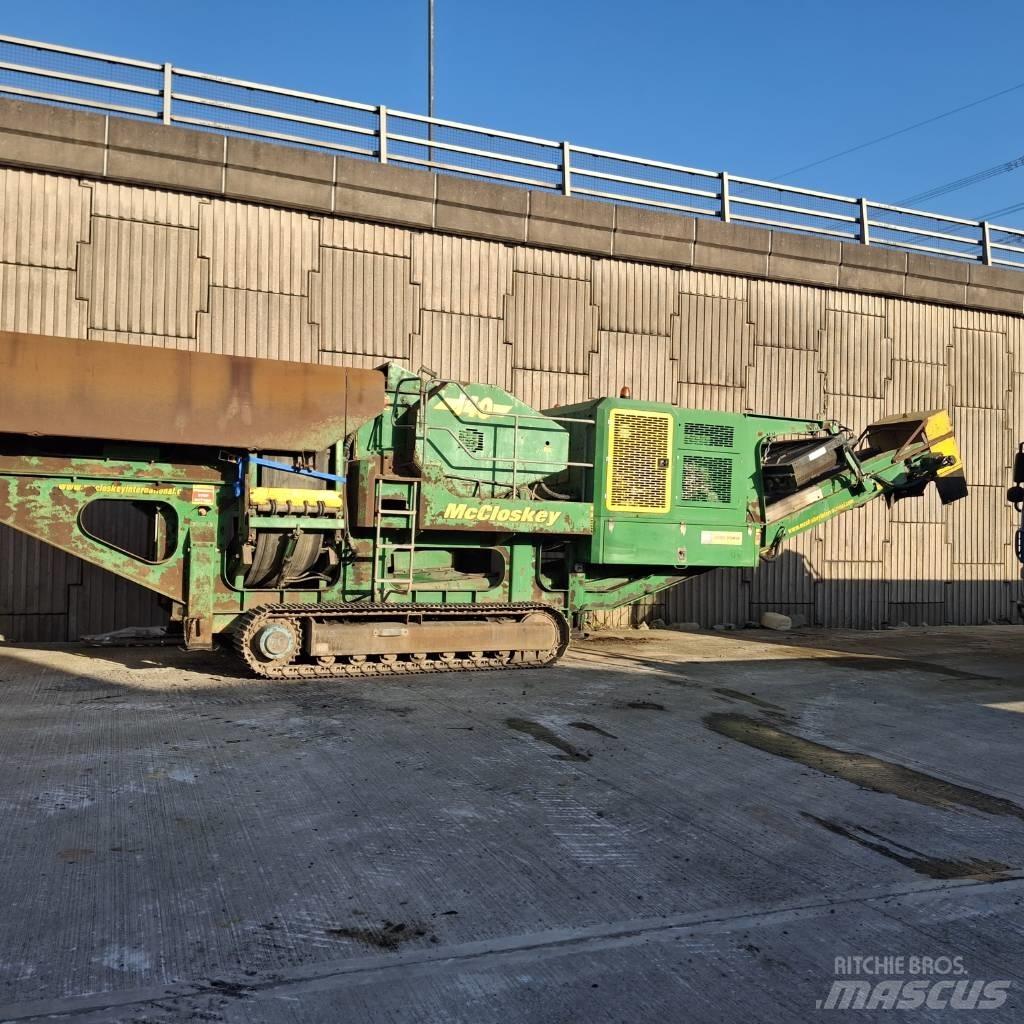 McCloskey J40 Mobilné drviče