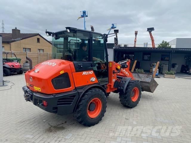 Kubota R 070 Kolesové nakladače