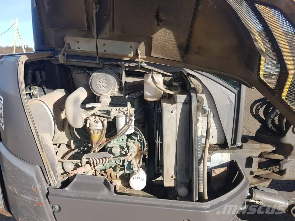 Hyundai R80 CR 9A Midi rýpadlá 7 t - 12 t