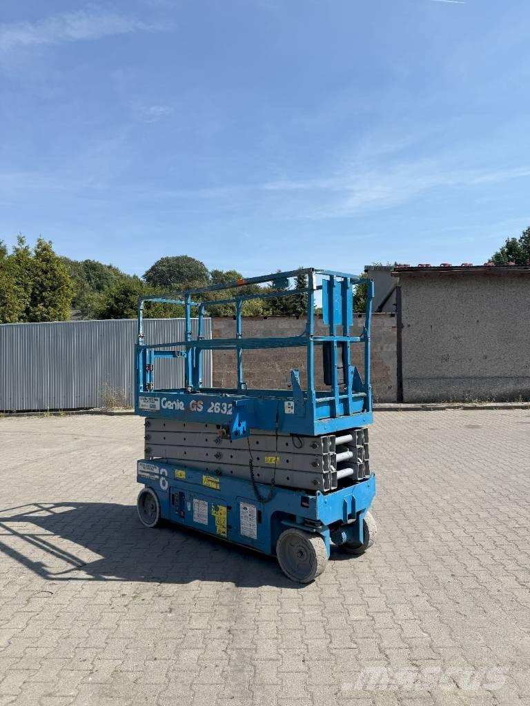 Genie GS 2632 Nožnicové zdvíhacie plošiny