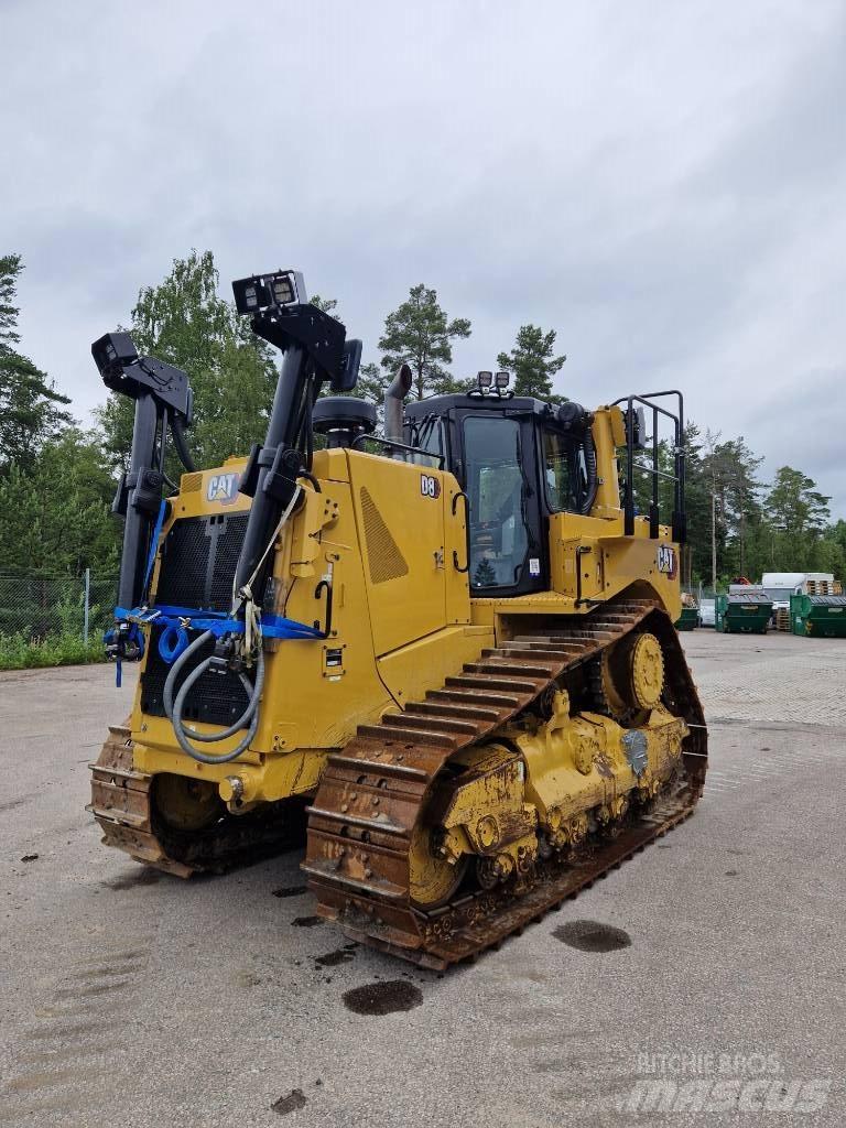 CAT D 8 Pásové dozéry