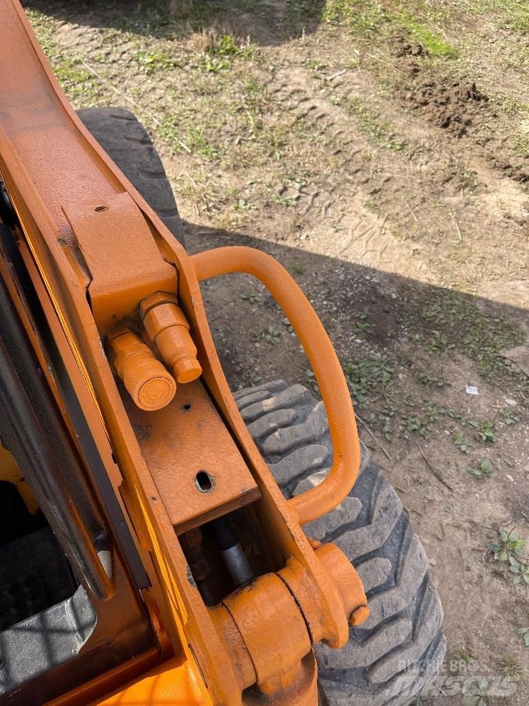 CASE 95 XT Šmykom riadené nakladače