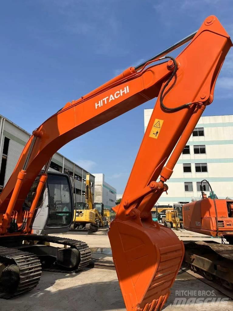 Hitachi EX 200 Pásové rýpadlá
