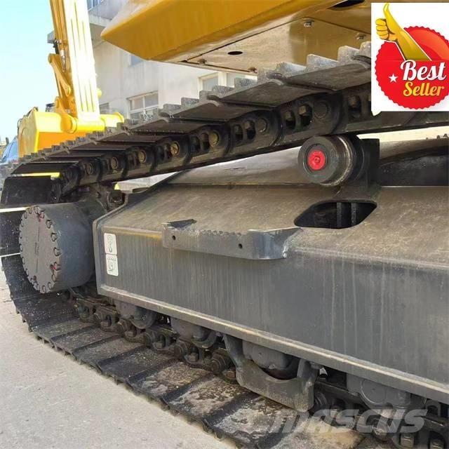 Komatsu PC 210 Pásové rýpadlá