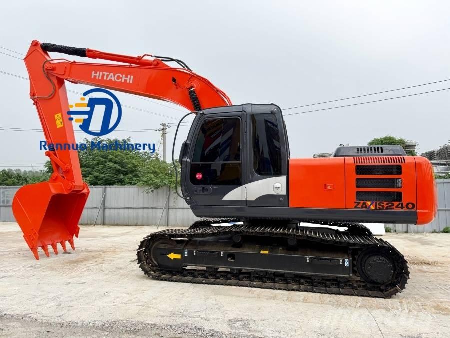 Hitachi ZX 240 Pásové rýpadlá