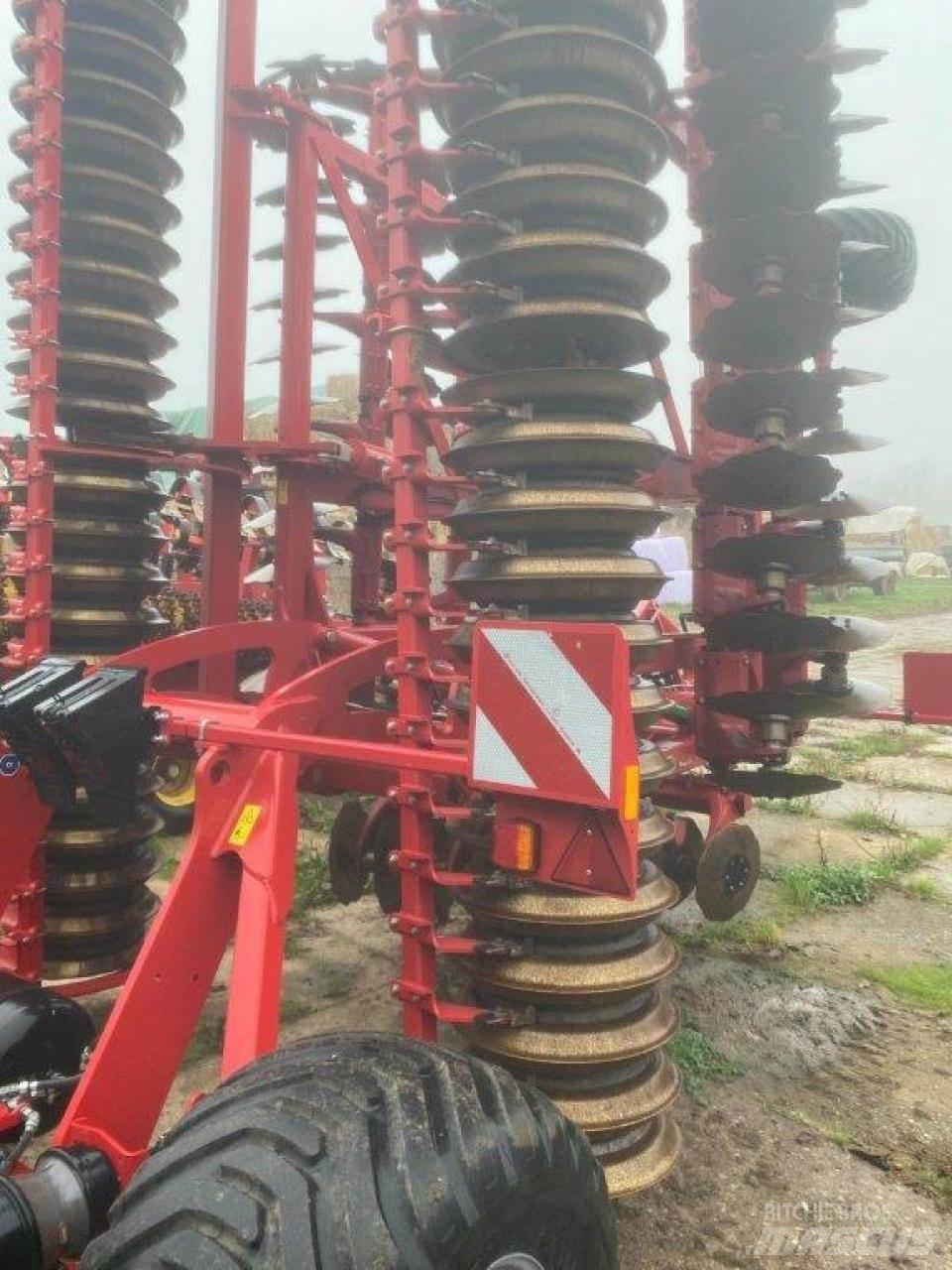 Horsch Joker 7 RT Tanierové brány