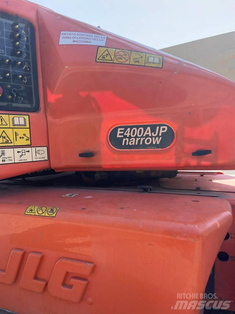 JLG E 400 AJP Kĺbové plošiny