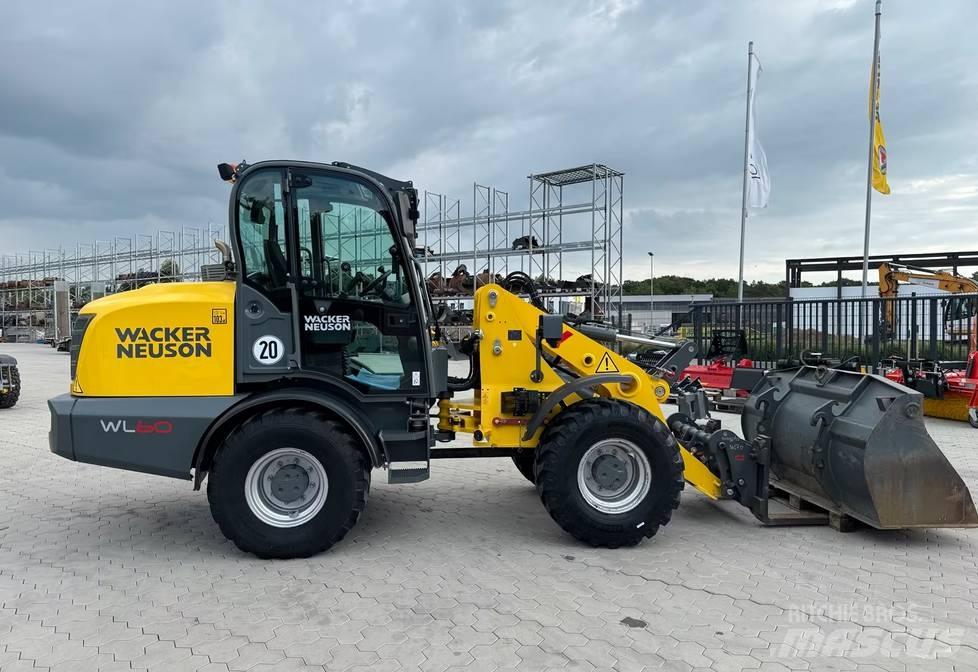 Wacker Neuson WL 60 Kolesové nakladače