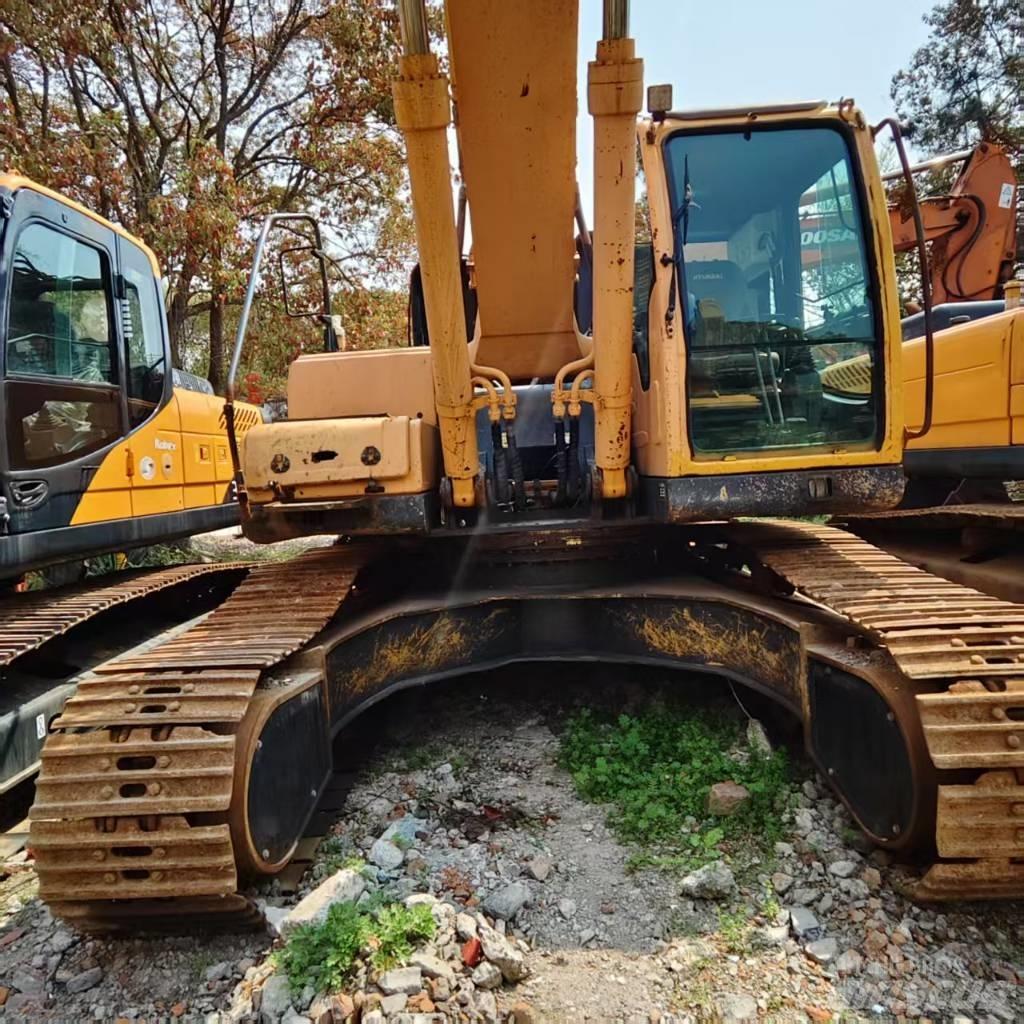 Hyundai Robex 305 LC Pásové rýpadlá