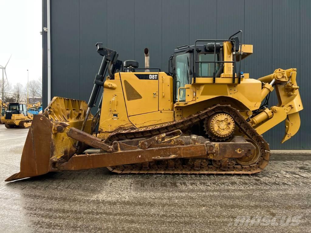 CAT D8T - CE Pásové dozéry