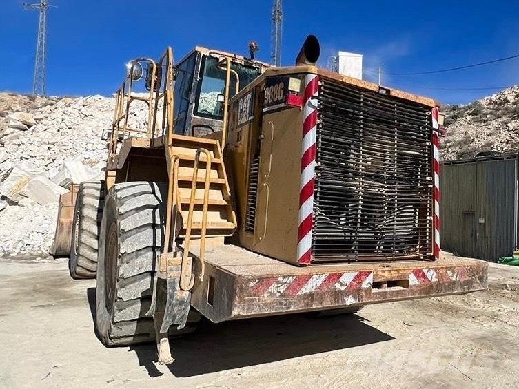 CAT 988 G Kolesové nakladače