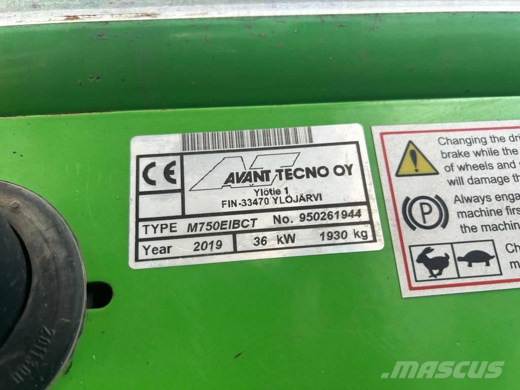 Avant 750 Viacúčelové nakladače