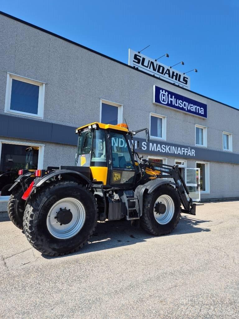 JCB Fastrac 2135 Traktory