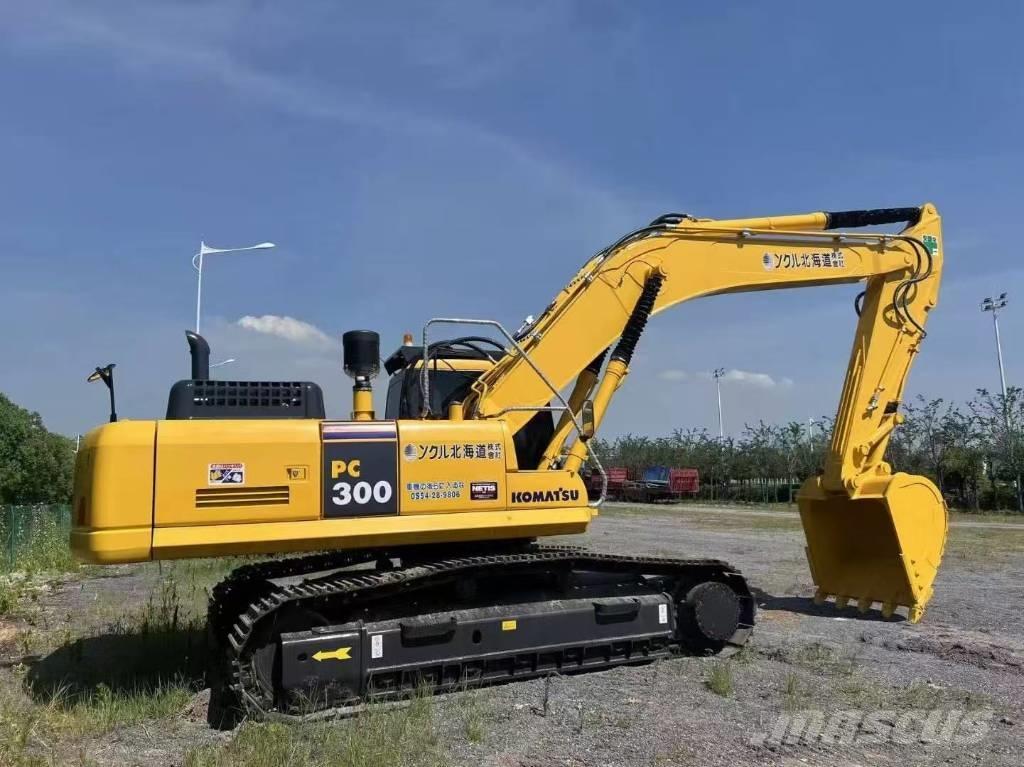 Komatsu 300-7 Pásové rýpadlá
