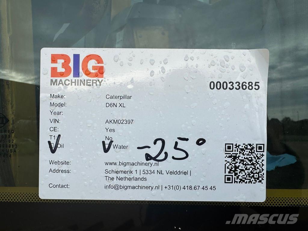 CAT D6N XL Pásové dozéry