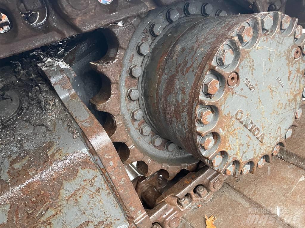Volvo EC 300 EL Pásové rýpadlá