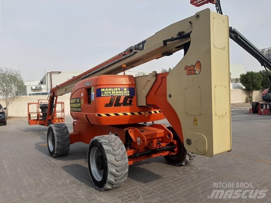 JLG 800AJ Kĺbové plošiny