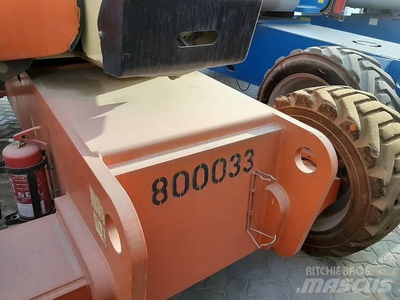 JLG 800AJ Kĺbové plošiny