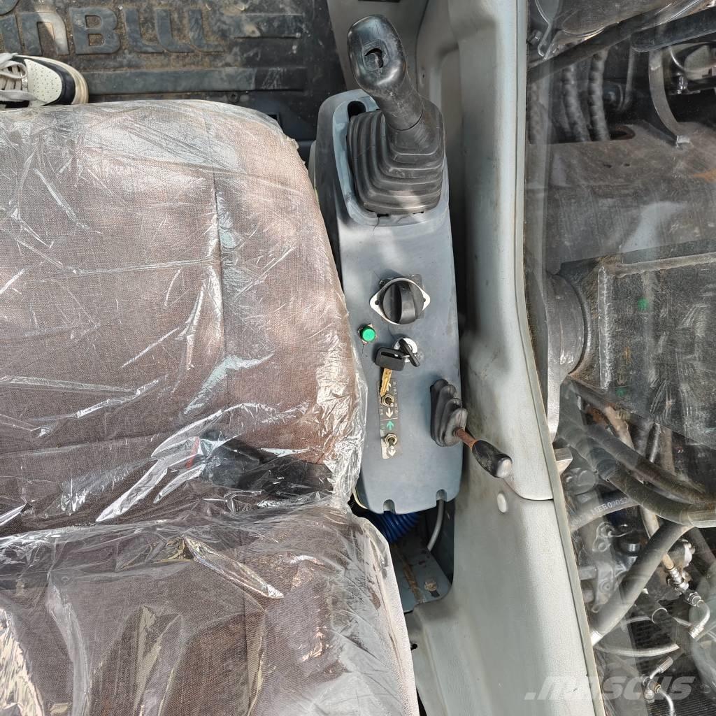 Hyundai R 150 W Kolesové rýpadlá