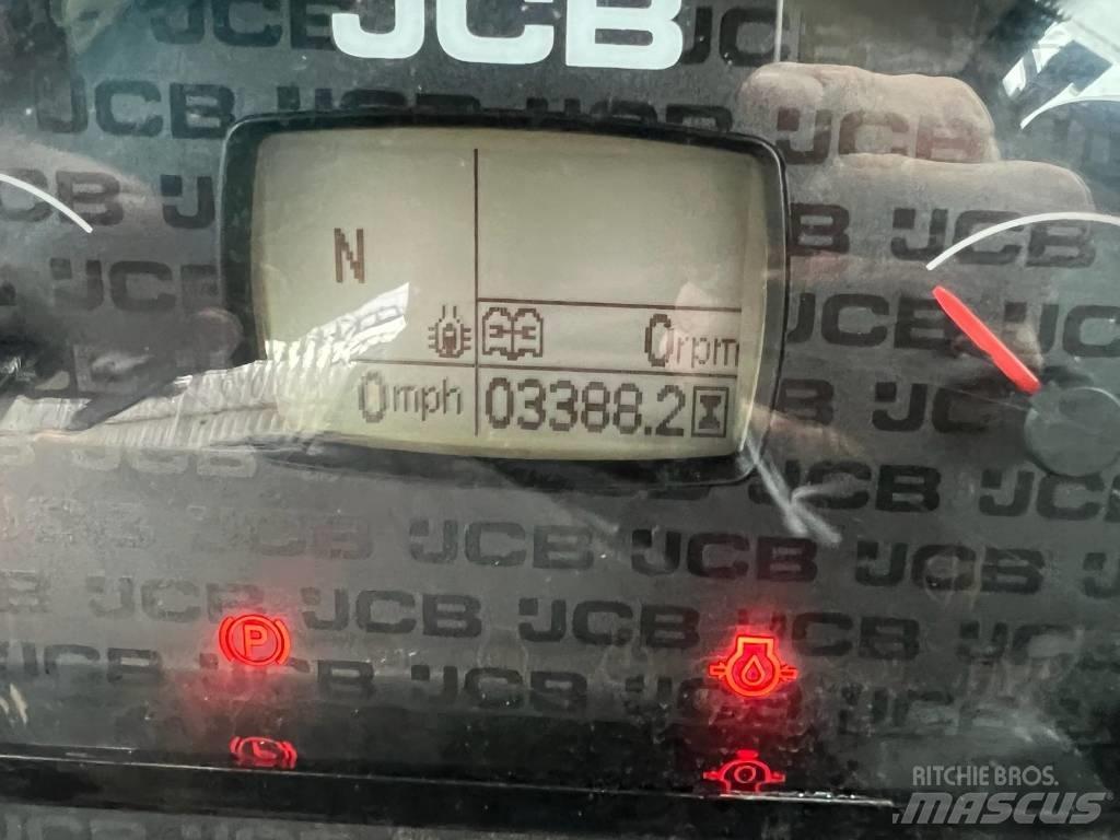 JCB 3 CX Rýpadlo-nakladače