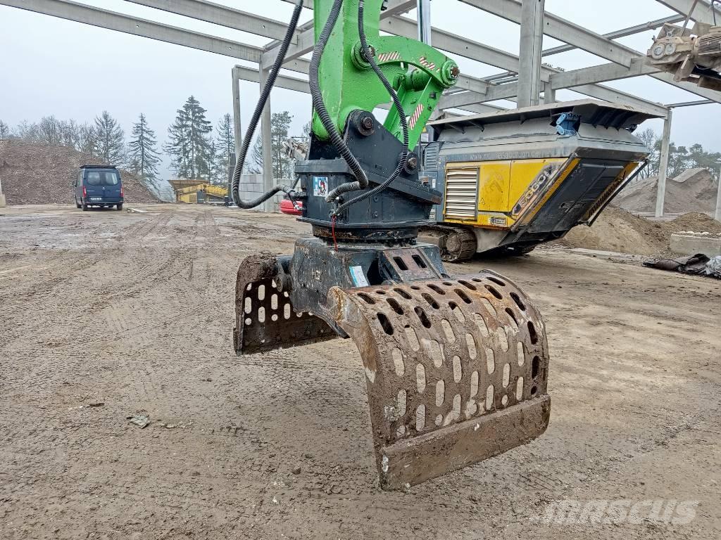 Sennebogen 818E Stroje pre manipuláciu s odpadom