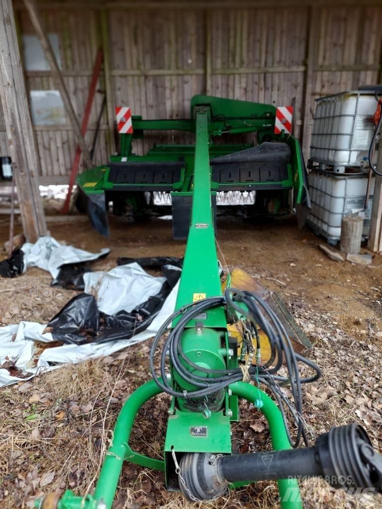 John Deere 730 Žací stroj-kondicionér