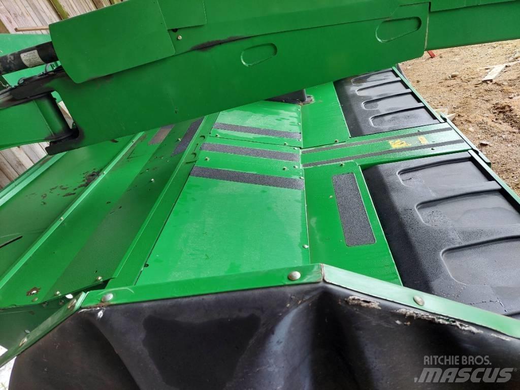 John Deere 730 Žací stroj-kondicionér