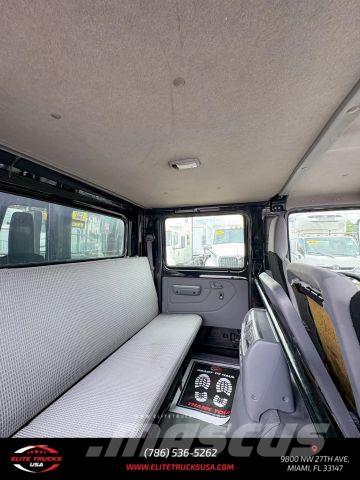 Hino 195 Skriňová nadstavba