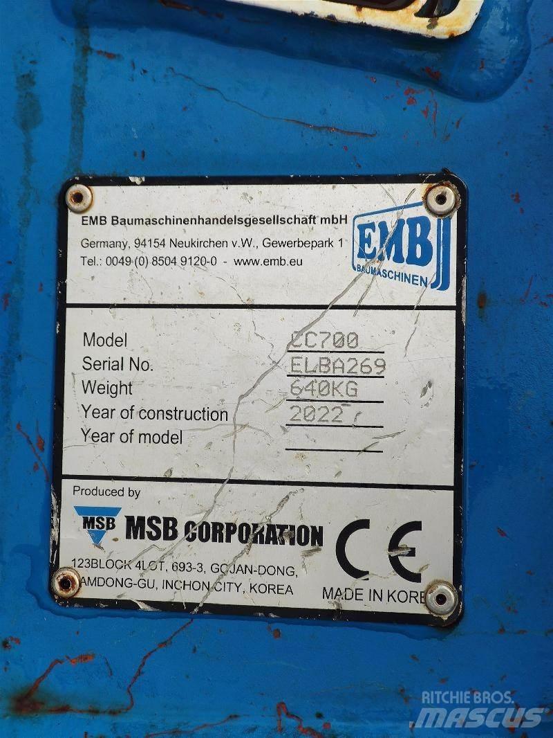  EMB CC700 Frézy, nožnice