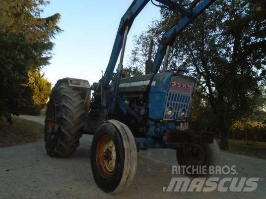 Ford 5000 5000 Traktory