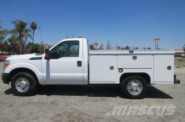 Ford F250 Vyslobodzovacie vozidlá
