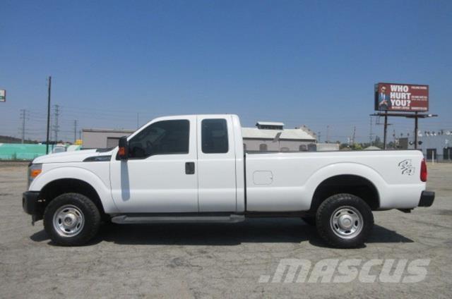 Ford F350 Vyslobodzovacie vozidlá