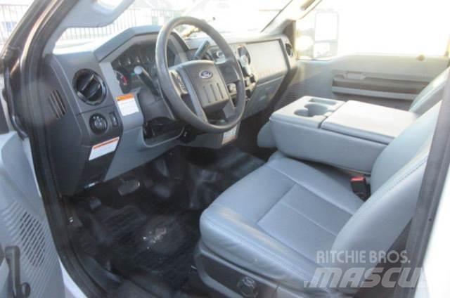 Ford F450 Autoplošiny