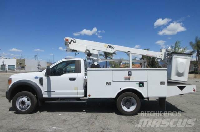 Ford F450 Vyslobodzovacie vozidlá