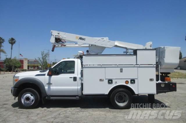 Ford F550 Vyslobodzovacie vozidlá