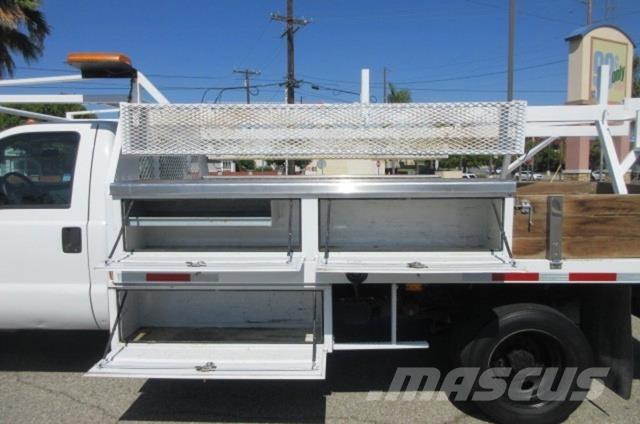 Ford F550 Vyslobodzovacie vozidlá