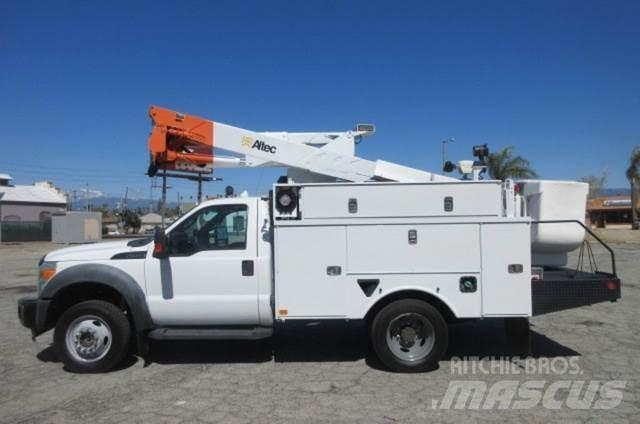 Ford F550 Vyslobodzovacie vozidlá