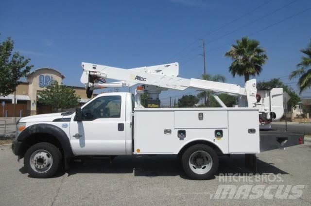 Ford F550 Vyslobodzovacie vozidlá